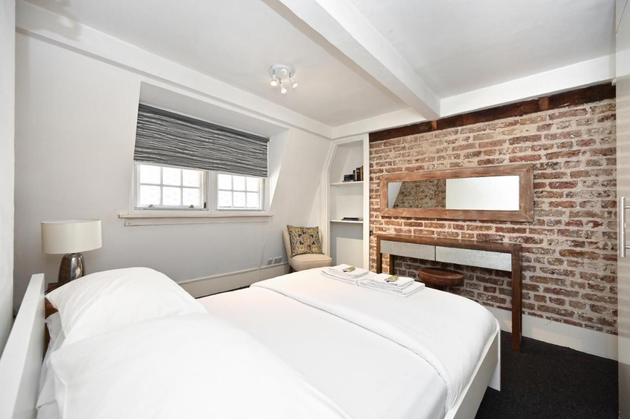 Soho, Piccadilly & Chinatown - Two Bedroom & Two Double Beds Apartment Londra Esterno foto